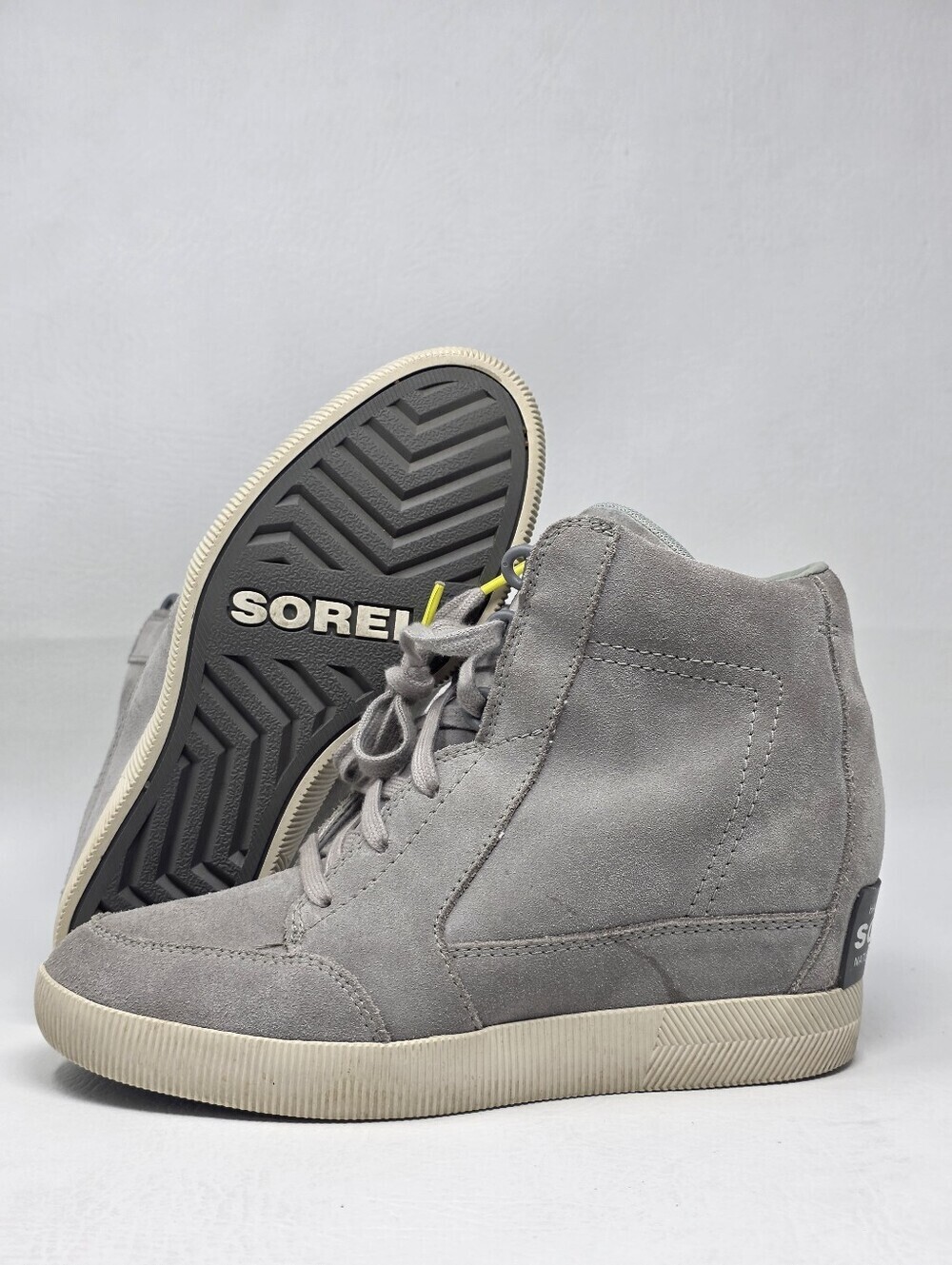 Sorel Out 'N About Wedge Gray Suede Boots NL4443-081 Dove/Quarry Women’s Size 8